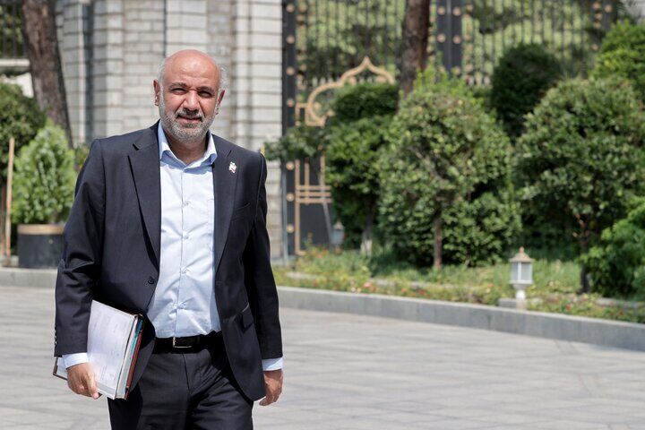 میدری: اوراق سازمان تأمین اجتماعی هفته آینده در بورس عرضه می‌شود