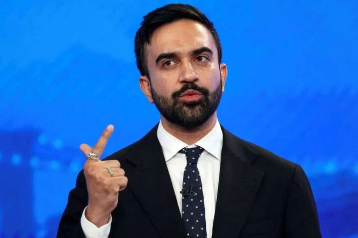 ممدانی: ترامپ فقط به جیب خودش فکر میکند! ممدانی: ترامپ فقط به جیب خودش فکر میکند!