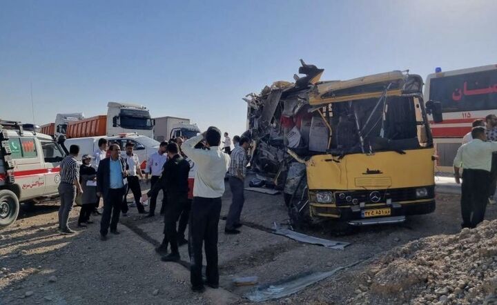 جزئیات جدید از علت تصادف اتوبوس دانشجویان در سمنان