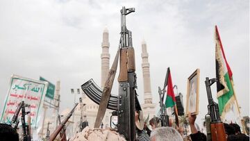 همه در حال کمک به یمن هستند؛ بازی پیچیده ارسال سلاح به یمن