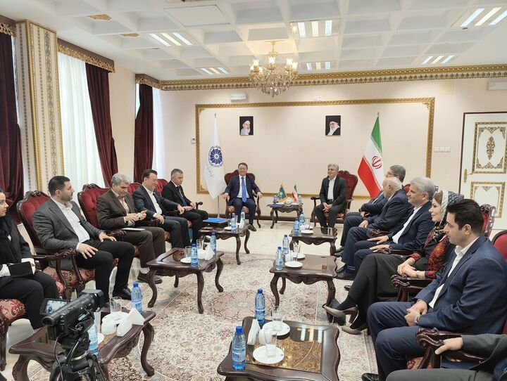 حجم مبادلات تجاری ایران و قزاقستان به ۳ میلیارد دلار افزایش می‌یابد