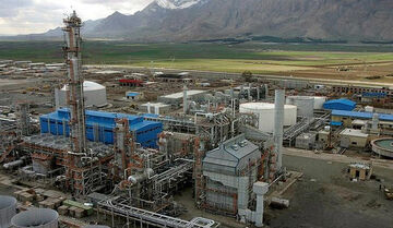 دستور در حال اجرا در پتروشیمی کرمانشاه «امضا یا اخراج»! 