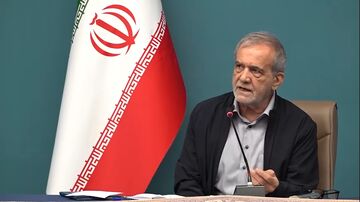 اعتراض پزشکیان به شیوه پرداخت حقوق