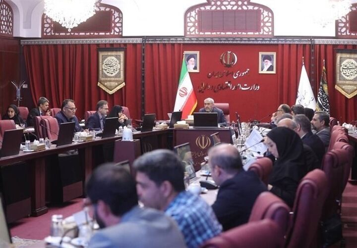 تصویب واگذاری ۴۹ درصد سهام زیرمجموعه شرکت پالایش و پخش در هیئت واگذاری