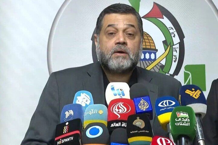 حمدان: از فردا روزانه ۶۰۰ کامیون حامل کمک‌های انسانی وارد غزه می‌شود
