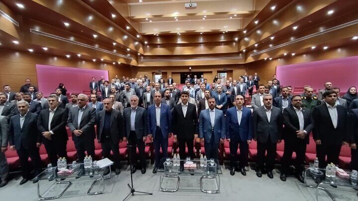 ۴۵۵ پروژه ارتباطی در فارس با اعتبار ۴۲ هزار میلیارد ریال افتتاح شد