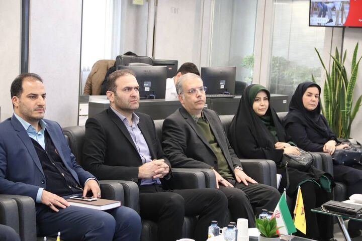 ارائه گزارش عدم پاسخ دستگاه‌های دولتی به مردم در هیئت دولت