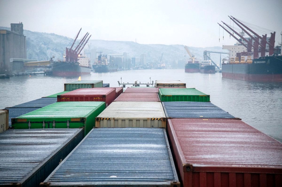 ایجاد کانونهای بازاریابی ایران در کشورهای منطقه| کار به دست متخصصان سپرده شود