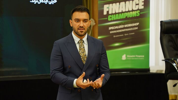 سید محمد سید حسینی: هوش مصنوعی، موتور تحول آینده تحلیل بازارهای مالی
