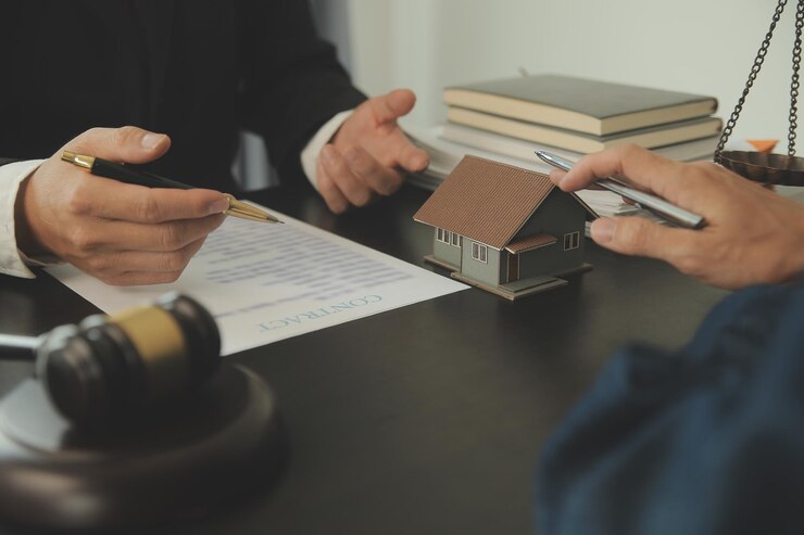 نکات کلیدی قراردادهای حقوقی و مالی شرکتها راهنمای جامع برای مدیران و کسبوکارها