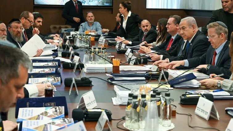 کارشناسان صهیونیست: نتانیاهو اسرائیل را به دهه‌ای از دست‌رفته برد