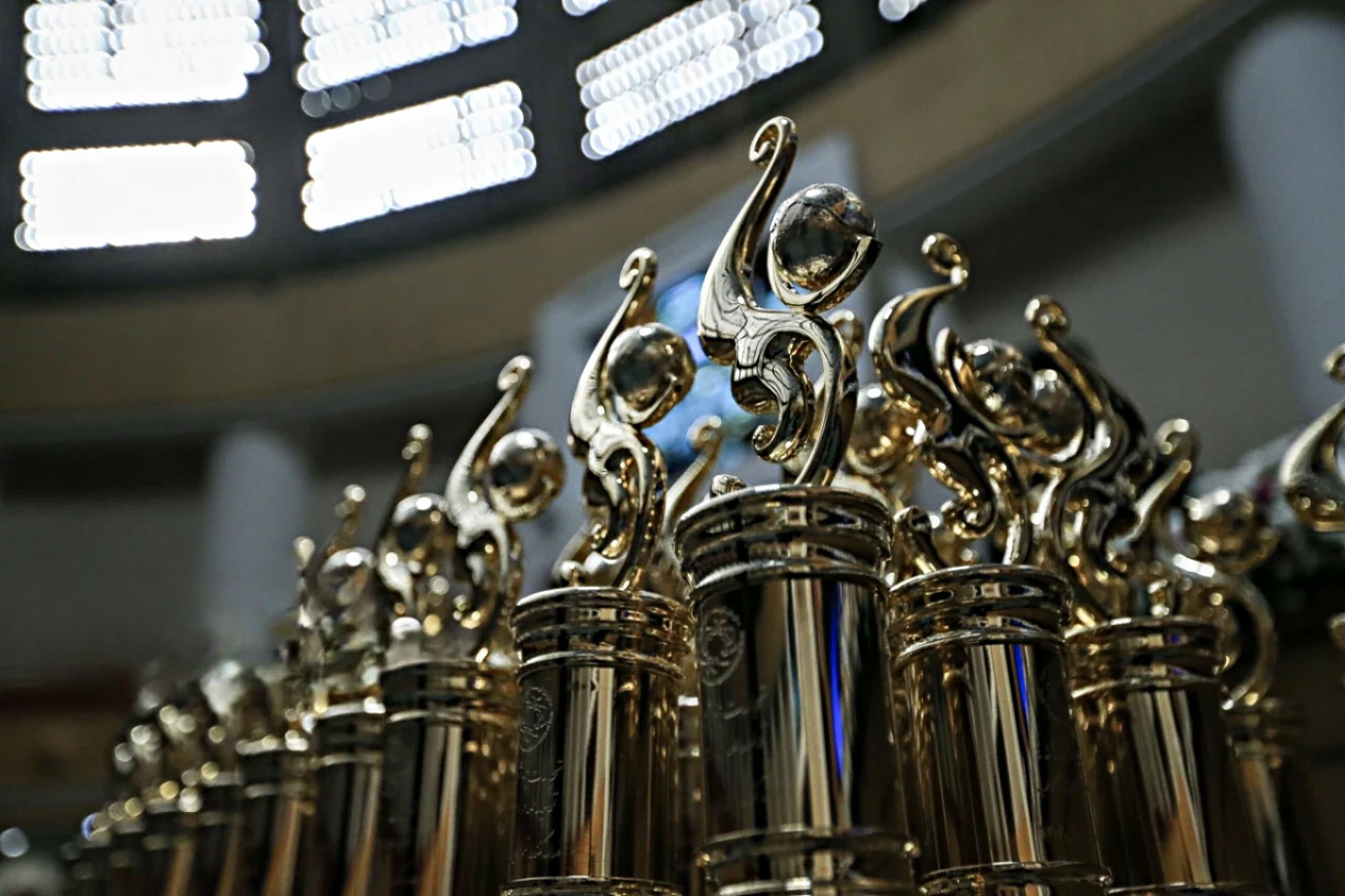 تقدیر از شرکت نفت بهران در مراسم روز ملی صادرات با حضور رئیسجمهور