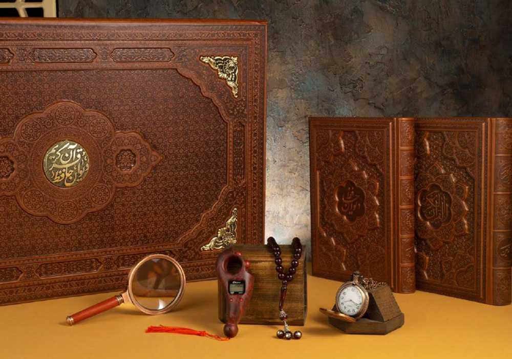 بهترین هدیه نفیس برای مدیران + ۱۰ پیشنهاد کاربردی