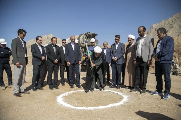 ۱۲۰ واحد مسکونی ویژه معلولان در کرمانشاه کلنگ‌زنی شد