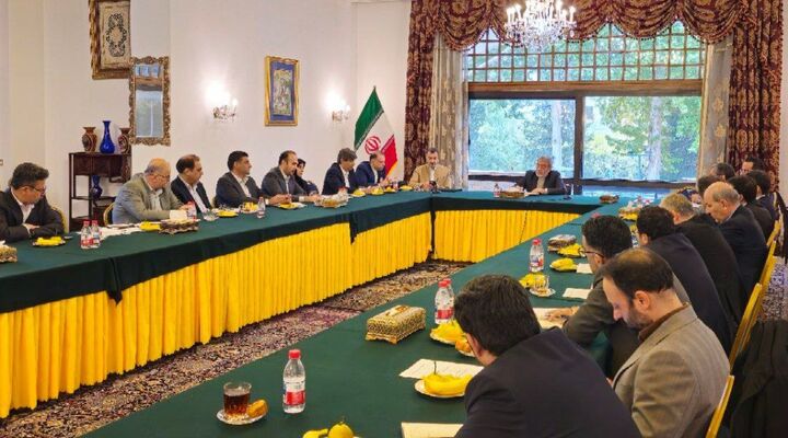 ایمیدرو و سفارت ایران در چین، کمیته مشترک تشکیل میدهند ایمیدرو و سفارت ایران در چین، کمیته مشترک تشکیل میدهند