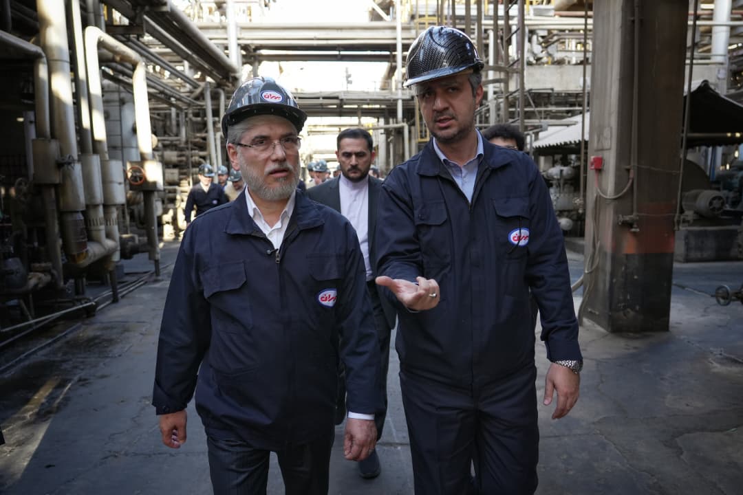 امضای تفاهم‌نامه همکاری وزارت علوم و بنیاد مستضعفان با میزبانی شرکت نفت بهران