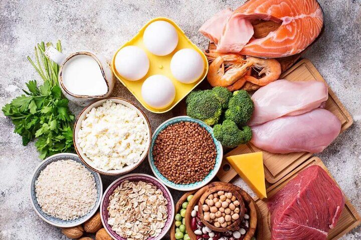 توزیع ۳۰ تن کالای اساسی و ۳ هزار تن نهاده دامی یارانه‌ای در سوادکوه