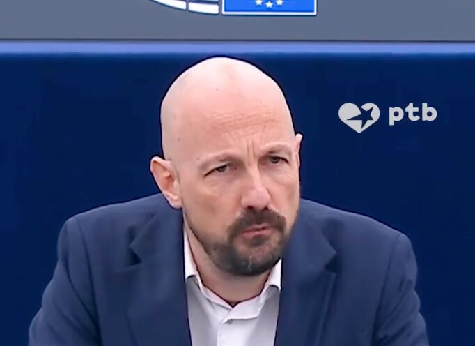 انتقاد شدید نماینده اروپایی از رویکرد بروکسل درباره غزه انتقاد شدید نماینده اروپایی از رویکرد بروکسل درباره غزه