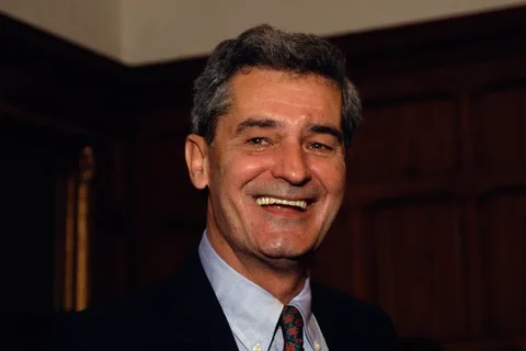 چرا نرخ بهره بالا تورم را پایین نمی‌آورد؟