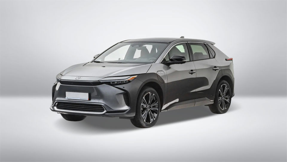 افت قیمت ۱۰۰ تا ۷۰۰ میلیون تومانی خودروهای وارداتی | نوسان قیمت ادامه دارد