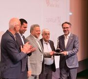 حاتمی مدیر برجسته صنعت فولاد کشور در سال ۱۴۰۴ در بخش دولتی و عمومی  شد