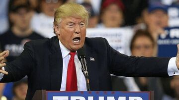 قاضی منصوب ریگان، سد راه ترامپ شد