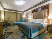 افتتاح مجموعه اقامتی ویژه ایثارگران در اراک با حضور استاندار مرکزی