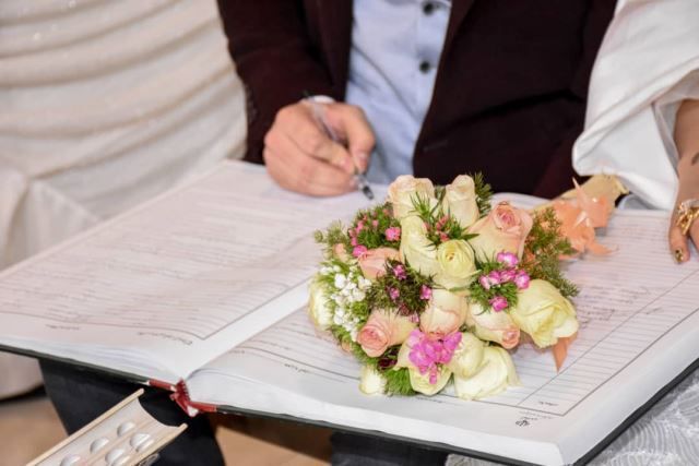 تعداد ازدواج‌ها چگونه به کمترین حد ۲۸ سال گذشته رسید؟