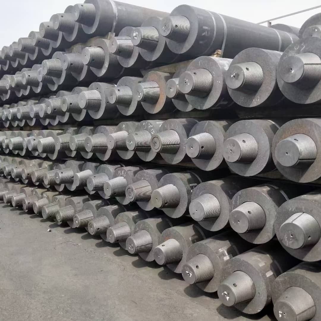 چطور الکترودهای گرافیت، مسیر تولید در صنایع فلزی را متحول می کنند؟