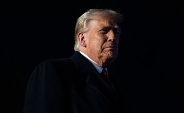 ترامپ: یا با من باشید؛ یا له میشوید!