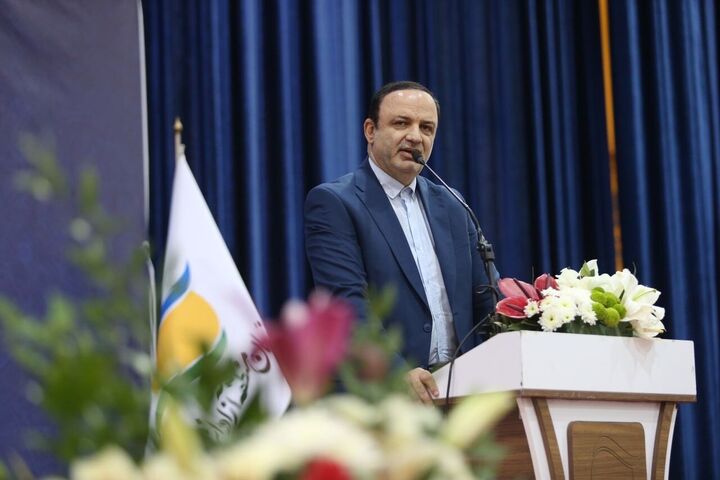 مشوق‌ها و معافیت‌های مناطق آزاد را برمی گردانیم