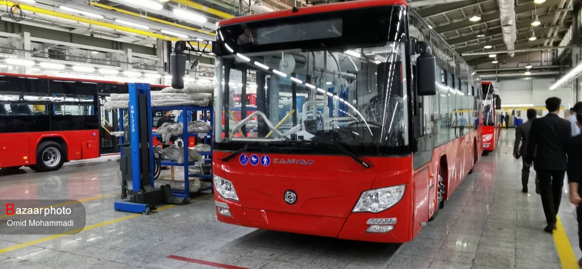 آغاز تولید اتوبوس «اروند» و عرضه کامیونت ارتقایافته «اکستند»