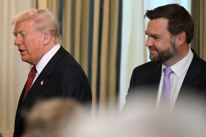 چراغ سبز «ونس» برای شرکت در انتخابات ۲۰۲۸؛ سال آینده در این مورد با ترامپ صحبت می‌کنم