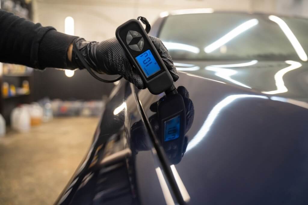 روش‌های تشخیص رنگ خودرو با چشم و دستگاه؛ از صفر تا نتیجه قطعی