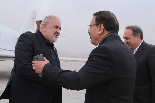 وزیر نیرو وارد تبریز شد