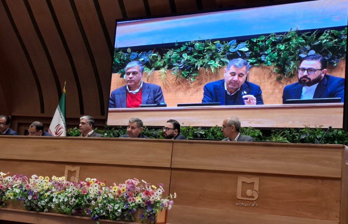 منطقه ویژه اقتصادی مشترک با پاکستان و افغانستان باید ایجاد شود