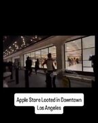 حمله‌ گروهی دزدها به اپل استور در لس‌آنجلس