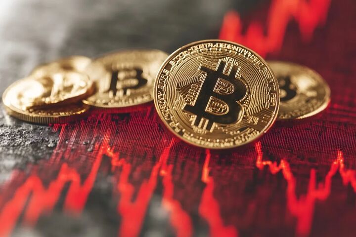 میانگین خرید ETFهای بیت‌ کوین وارد ضرر شد