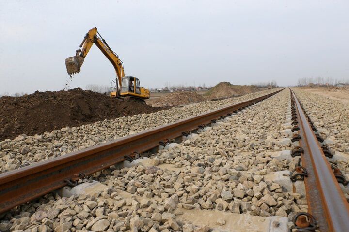 وام ۱.۶ میلیارد دلاری روسیه برای تکمیل مسیر ریلی رشت ــ آستارا؛ تملک ۳۰۰ هکتار از اراضی
