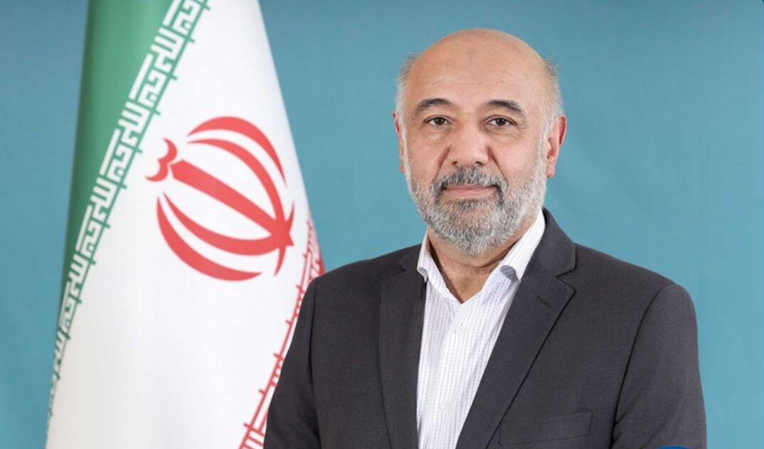 وزیر تعاون، کار و رفاه اجتماعی وارد استان سمنان شد