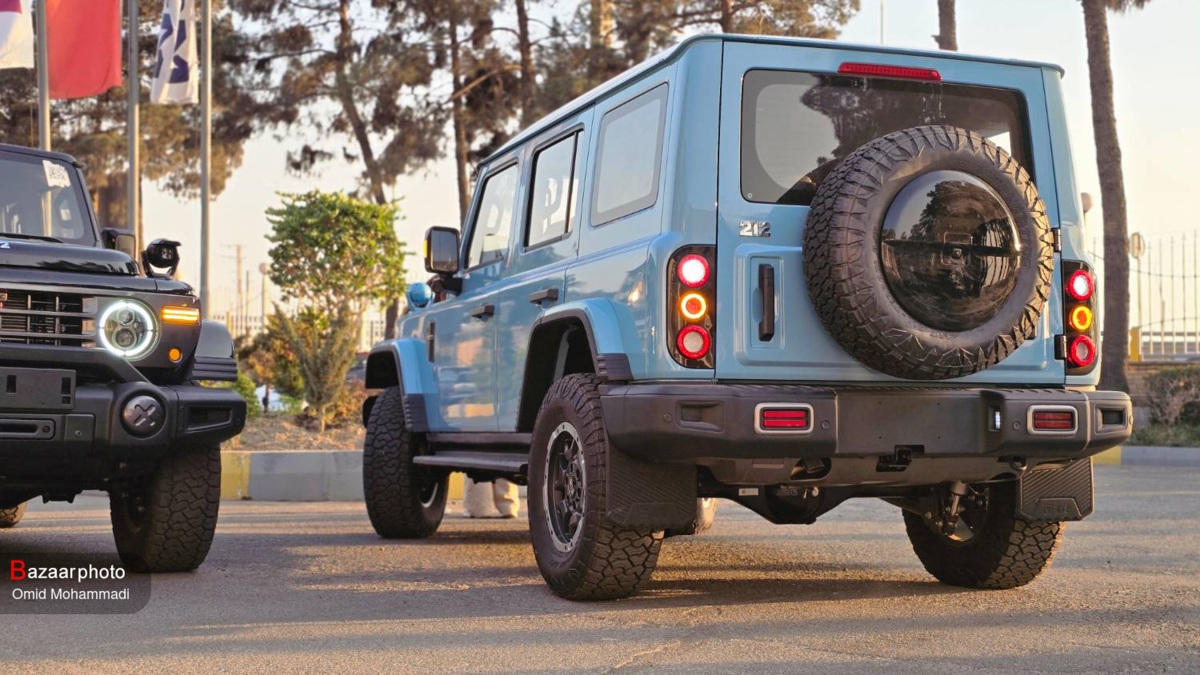 ۲۱۲ T۰۱ خودرو آفرودی که هر مسیرناهمواری را پیمایش می کند| طراحی کلاسیک و موتور مدرن