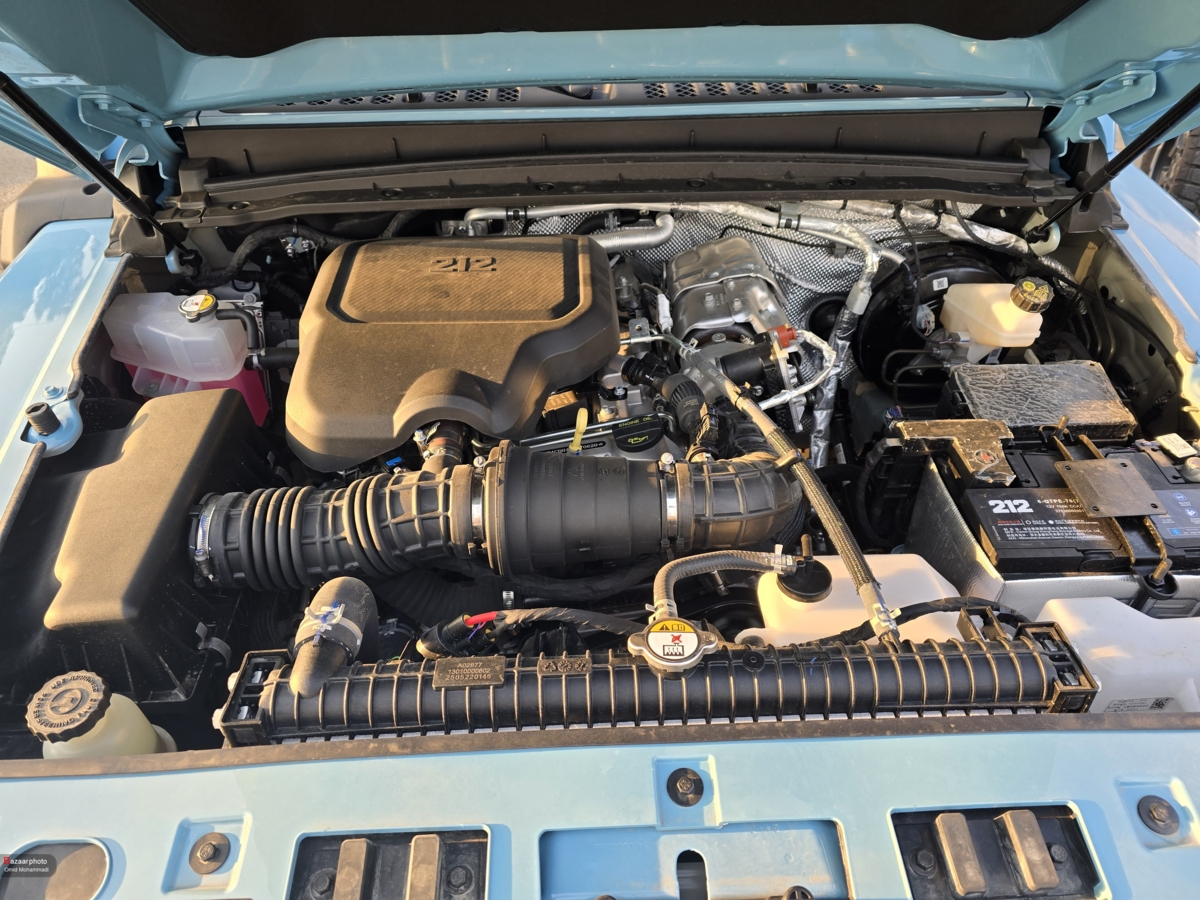 ۲۱۲ T۰۱ خودرو آفرودی که هر مسیرناهمواری را پیمایش می کند| طراحی کلاسیک و موتور مدرن