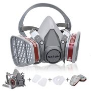 سه تجهیز نجات‌بخش کارگران؛ چرا ماسک نیم‌صورت، لباس ضد اسید و ایرپلاگ در سال ۱۴۰۴ حیاتی‌تر