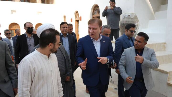 ۷ پروژه نیمه‌تمام کنگان توسط استاندار بوشهر بازدید شد