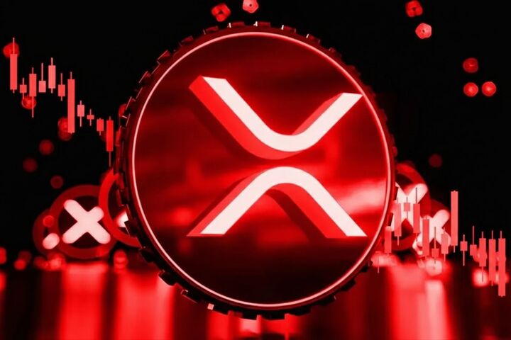 خطر سقوط در کمین XRP؛ هشدار تحلیلگران همزمان با بازپس‌گیری سود هفتگی بیت کوین