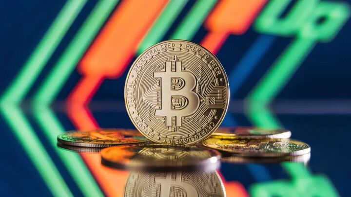 تب بیت‌ کوین نخوابیده است؛ ثبات جست‌وجوی Bitcoin در گوگل در پایان سال