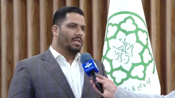 تهرانی‌ها نگران تامین میوه و آجیل شب یلدا نباشند