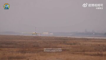 اولین پرواز موفق پهپاد پنهانکار CH-7 چین