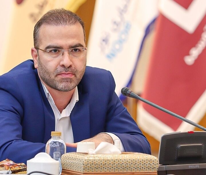 تخصیص ارز به سفارش‌های زیر ۱۰۰ هزار دلار در مرکز مبادله ایران کلید خورد