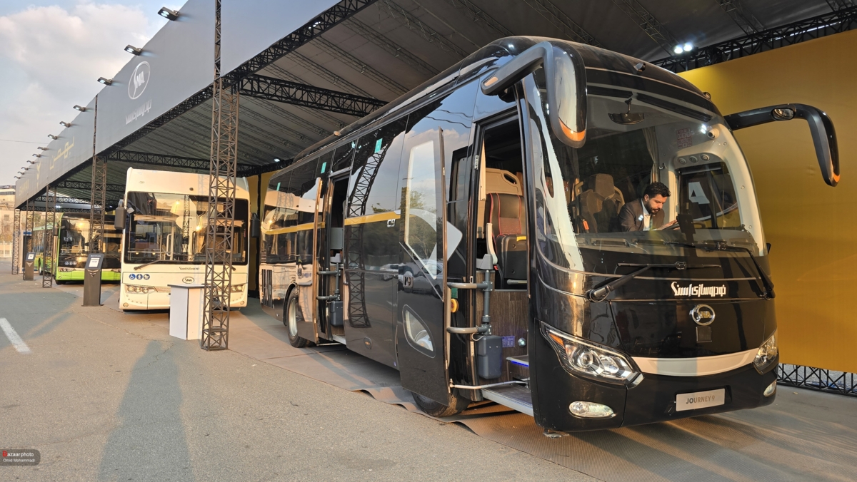 گروه بهمن آماده تامین کامل اتوبوس شهری و بین شهری
